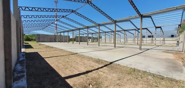 Venta Excelente galpón