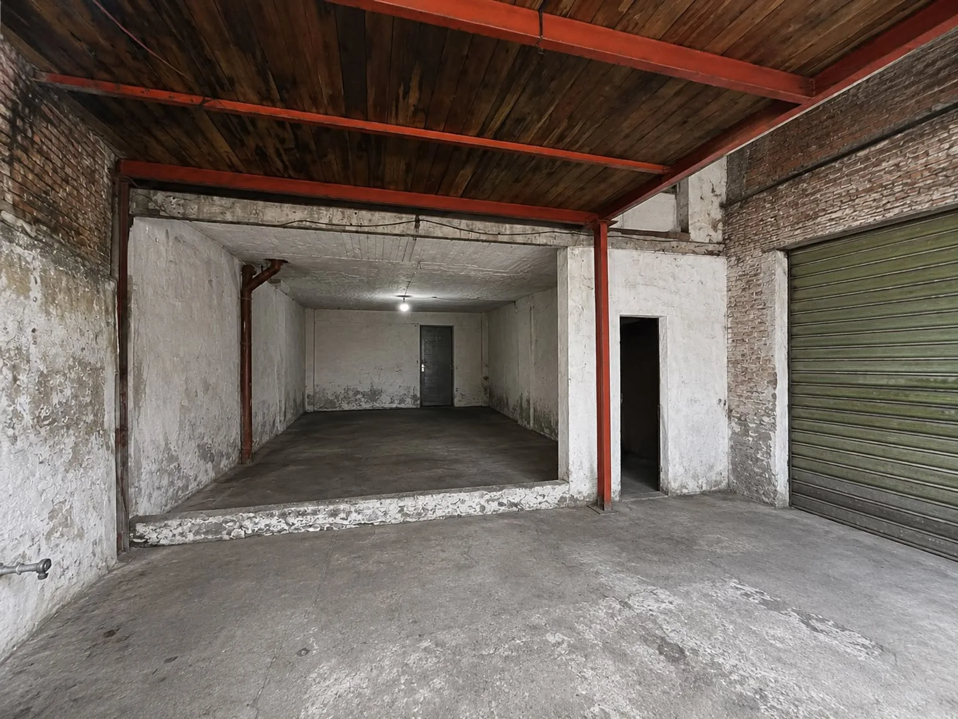 VENTA DE DEPOSITO EN EL CRUCE DE JOSE C. PAZ foto 4