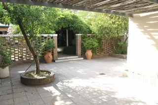 SE VENDE CASA ESTILO CHALET 4 DORMITORIOS BARRIO NOROESTE foto 5