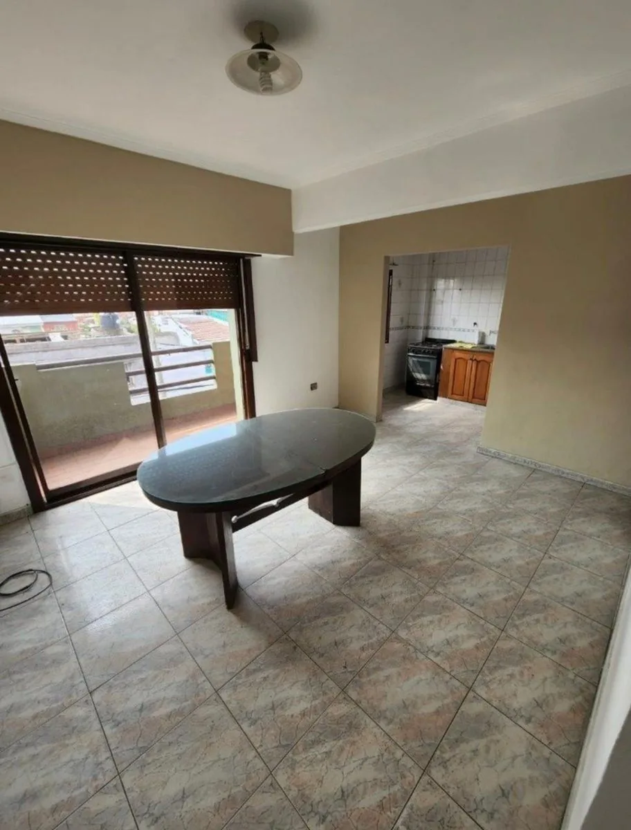 VENTA DEPARTAMENTO 3 AMBIENTES VILLA CELINA foto 2