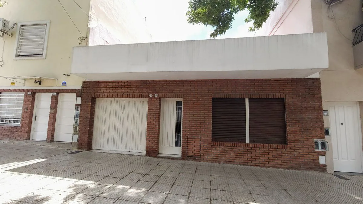 Casa en lote de 8.66 x 13 foto 4