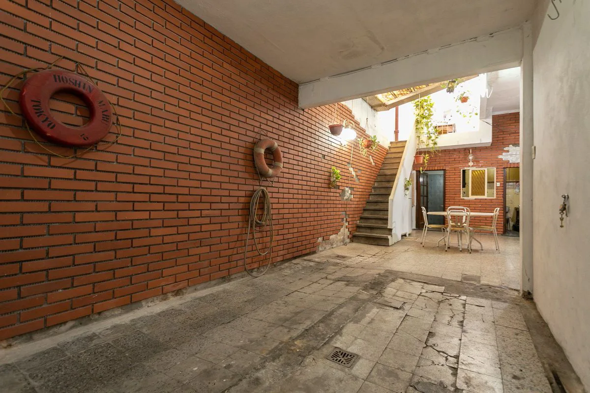 Casa en lote de 8.66 x 13 foto 5