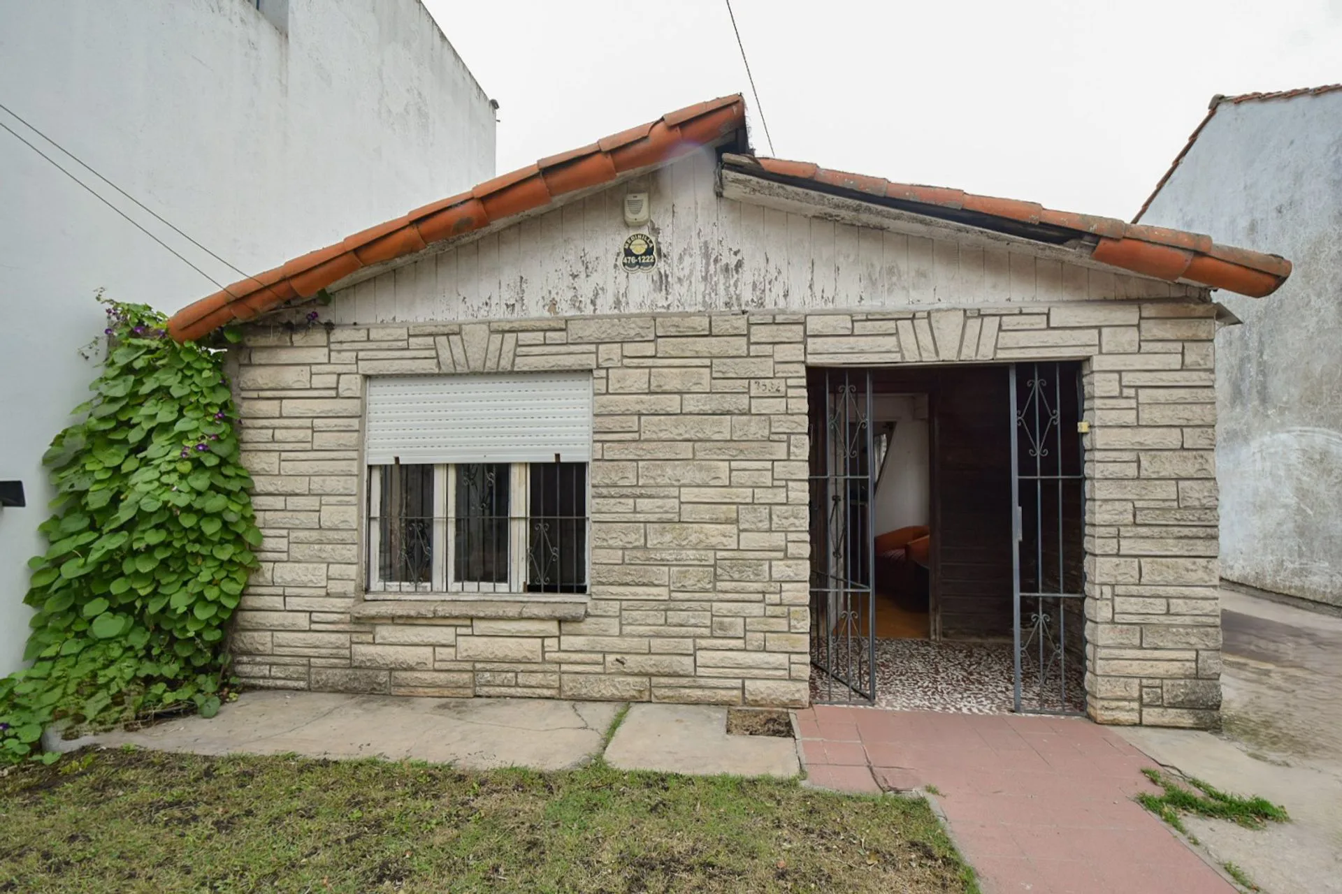 VENTA CASA 3 AMBIENTES  LINDO ENTORNO OPORTUNIDAD foto 3