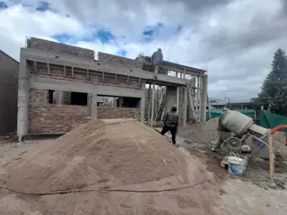 VENTA DE CASA EN POZO BARRIO PRIVADO CORTADERA III foto 3