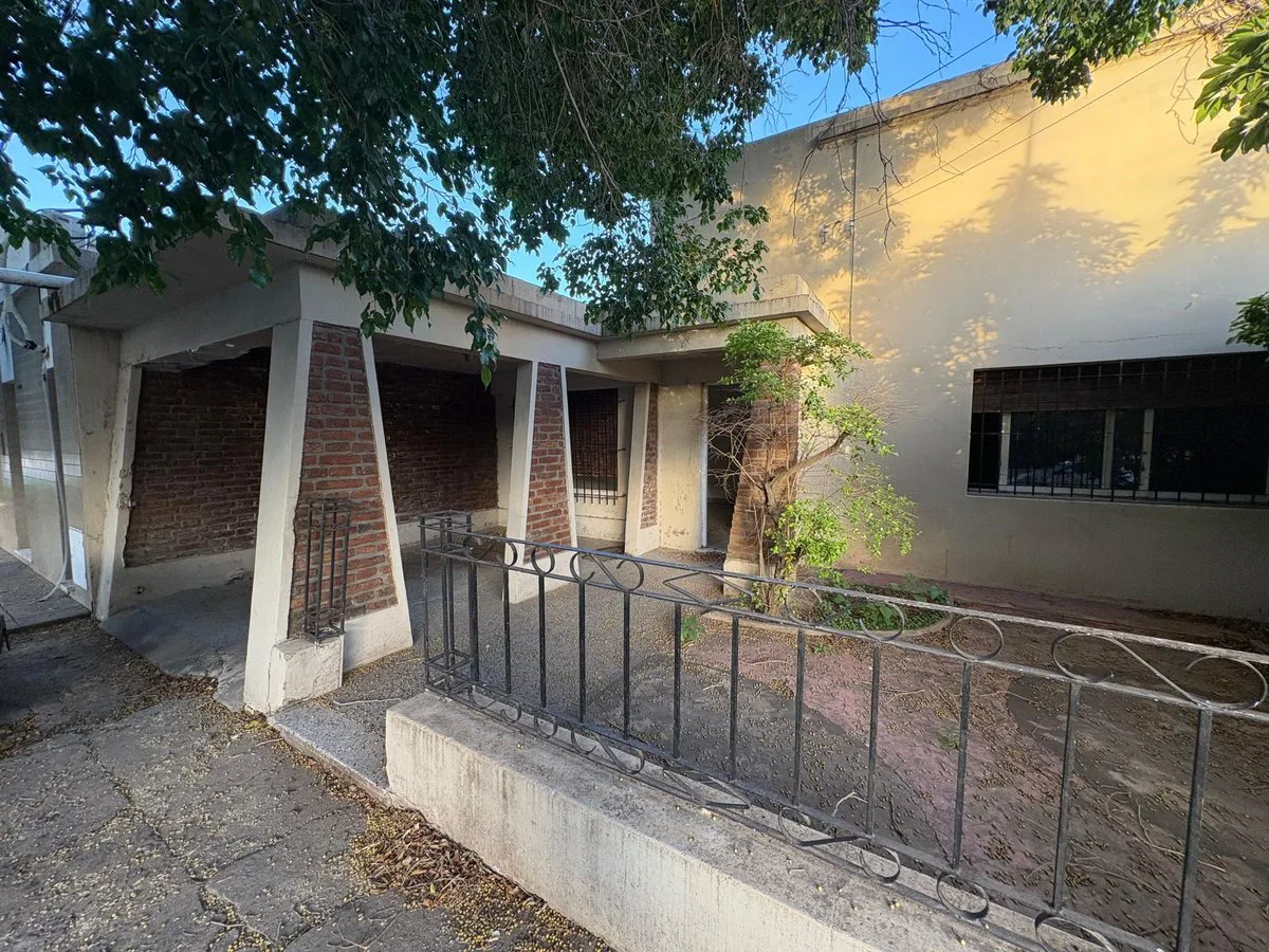 CASA FUNCIONAL DOS DORMITORIOS ZONA JERARQUICOS foto 4