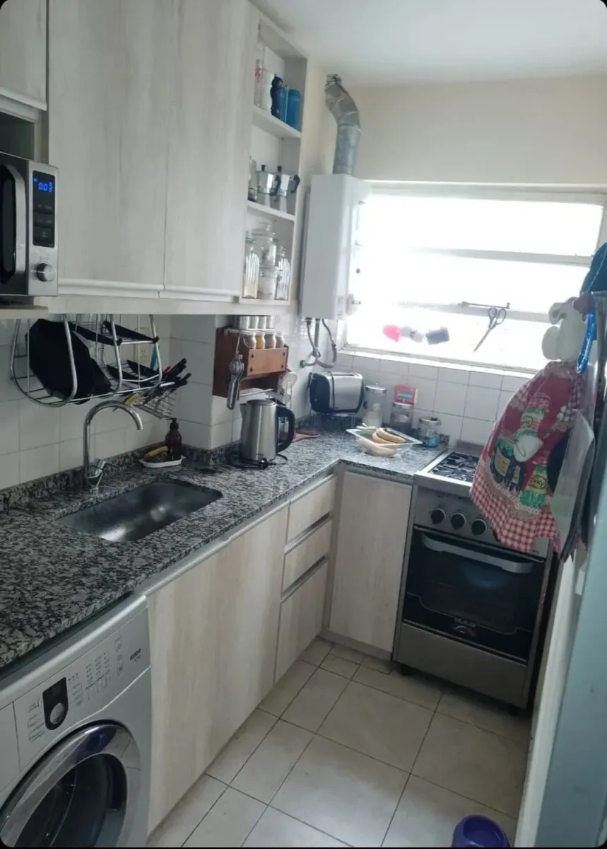 Se Vende un Agradable Departamento de 2 Ambientes con Balcón - Almagro foto 3