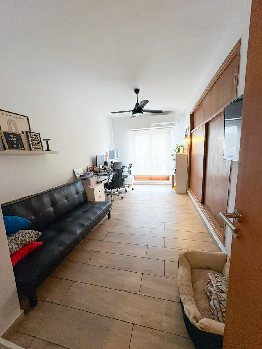 Departamento por escalera de 2 dormitorios en venta - Rosario, Nuestra Señora de Lourdes foto 4
