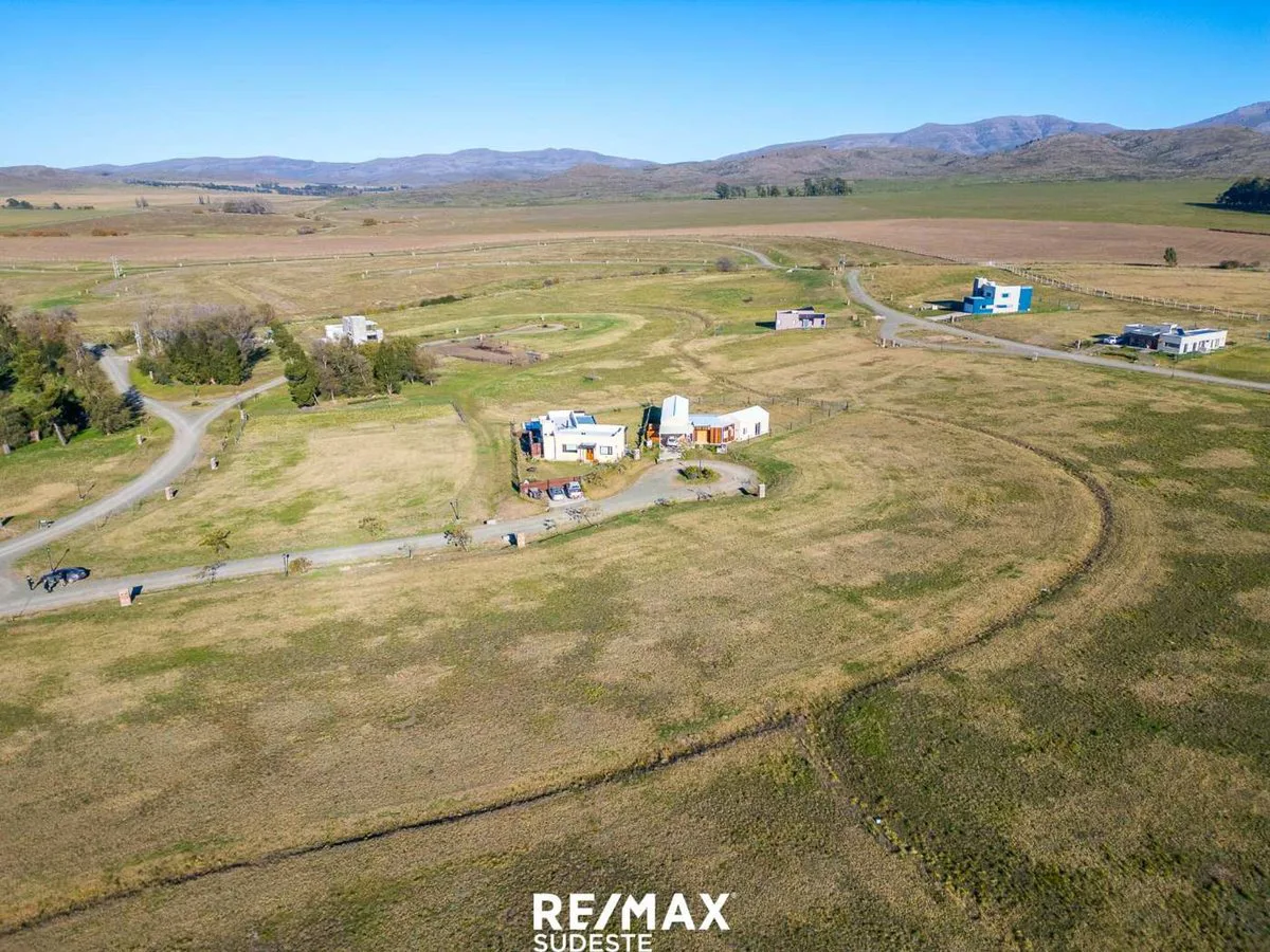 VENTA LOTE, EN BARRIO PRIVADO LAS VERBENAS 1 foto 5