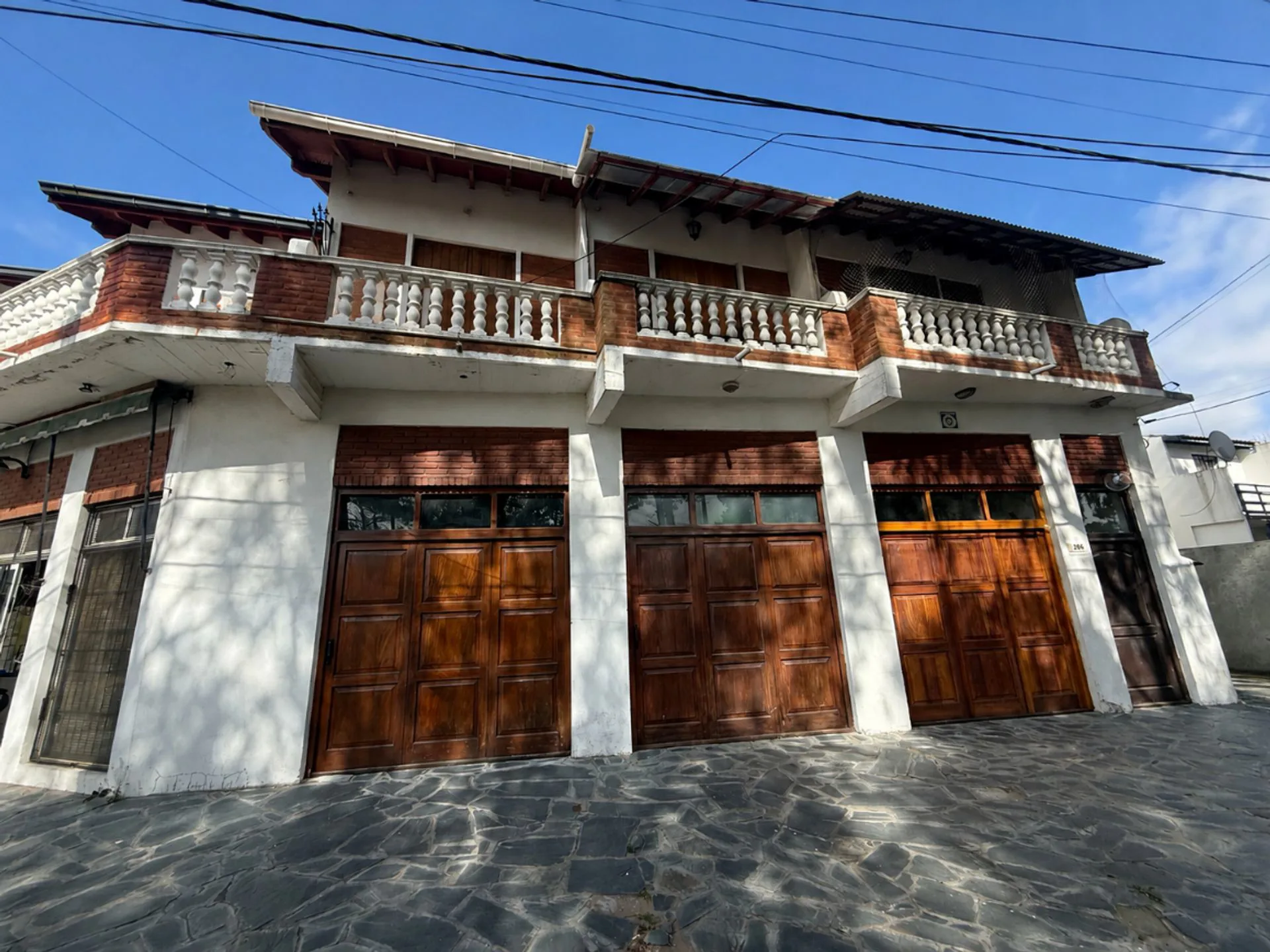 VENTA DEPARTAMENTO 2 AMBIENTES ALTILLO GARAGE foto 2