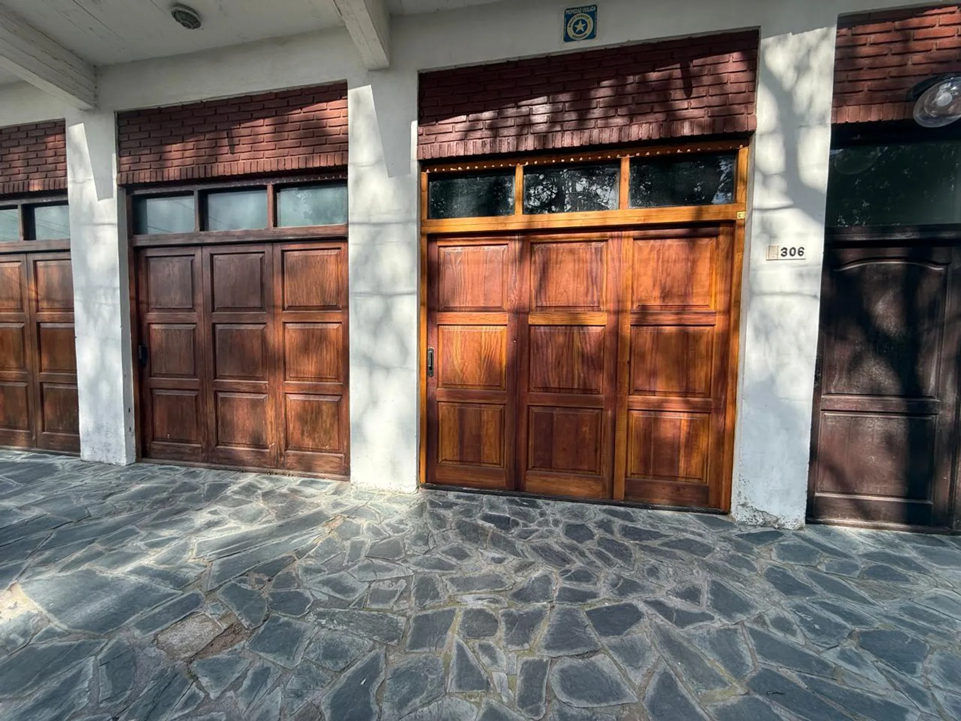 VENTA DEPARTAMENTO 2 AMBIENTES ALTILLO GARAGE foto 3