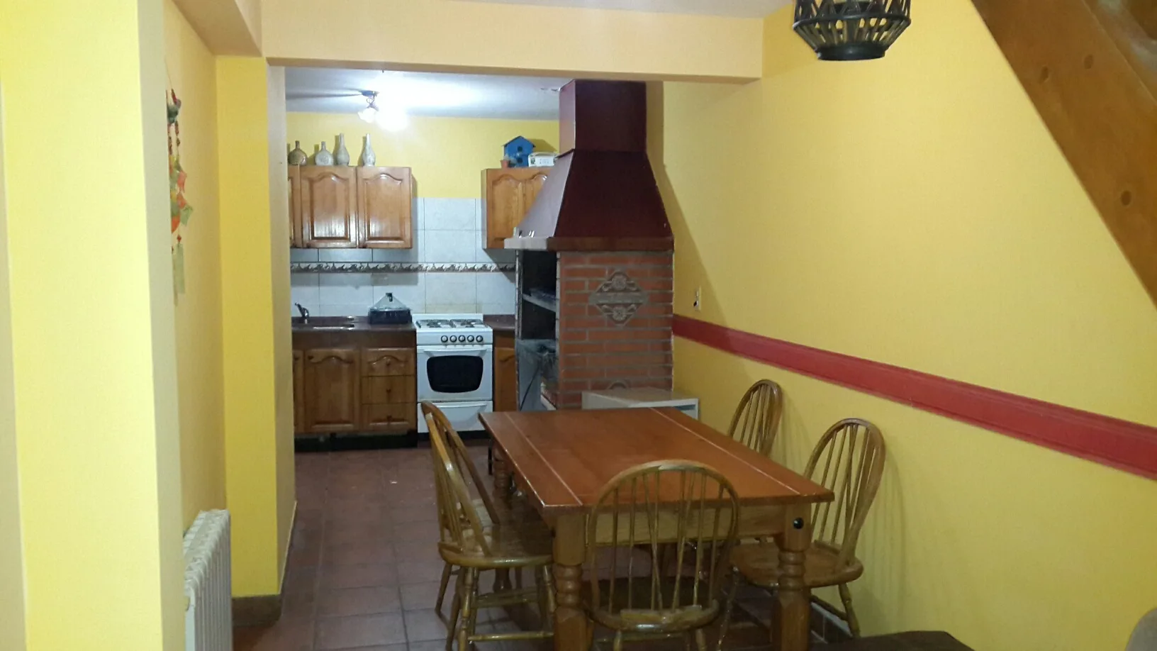 CASA – 4 DORMITORIOS – 1ro. DE JUNIO AL 1300 foto 5