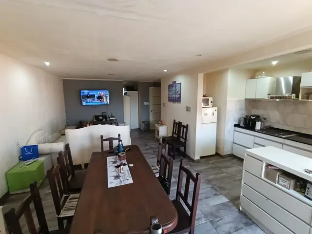 casa en barrio los lapachos