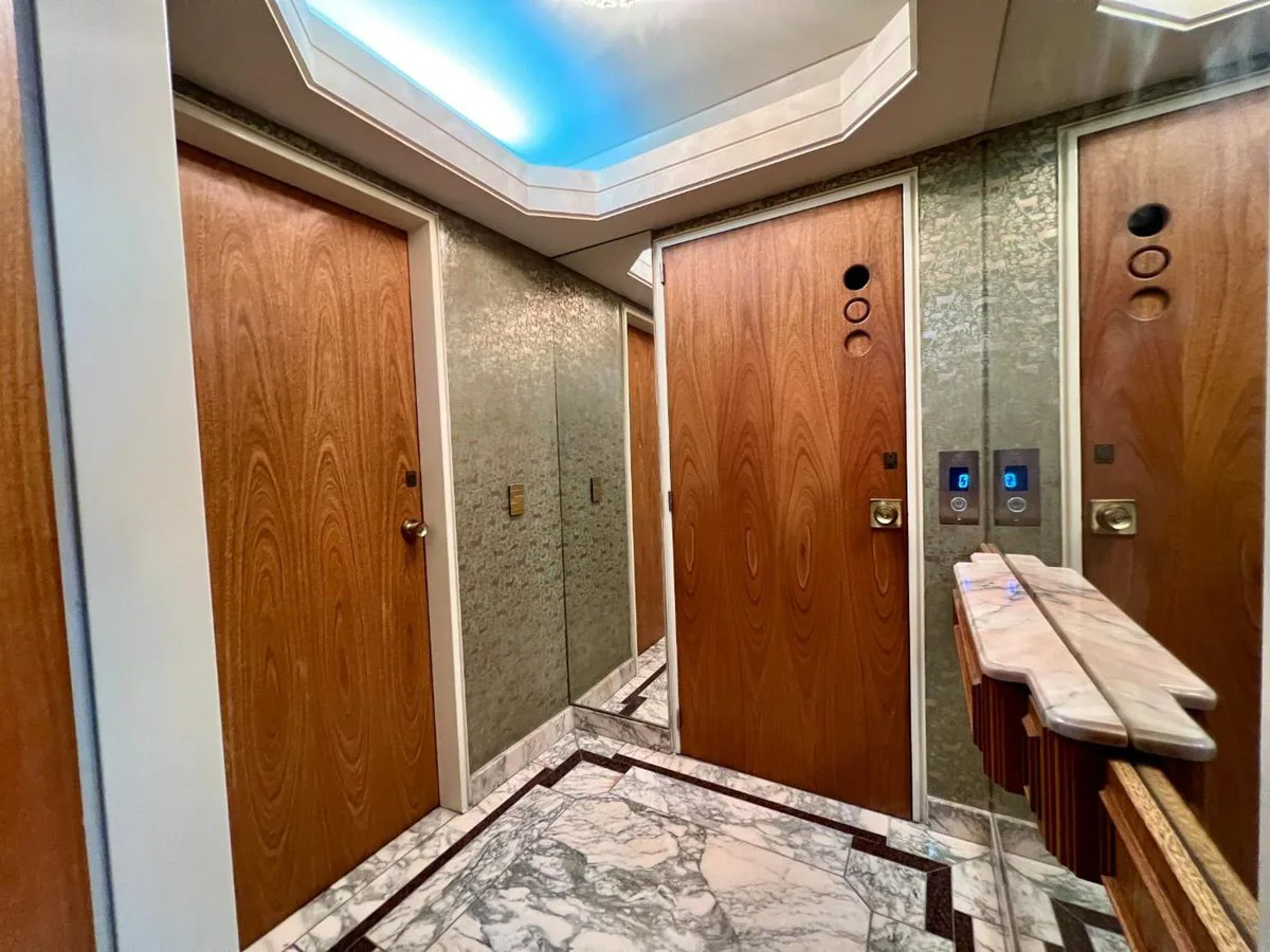 VENTA PISO EXCLUSIVO CENTRO. 4 DORM. APTO CREDITO foto 2