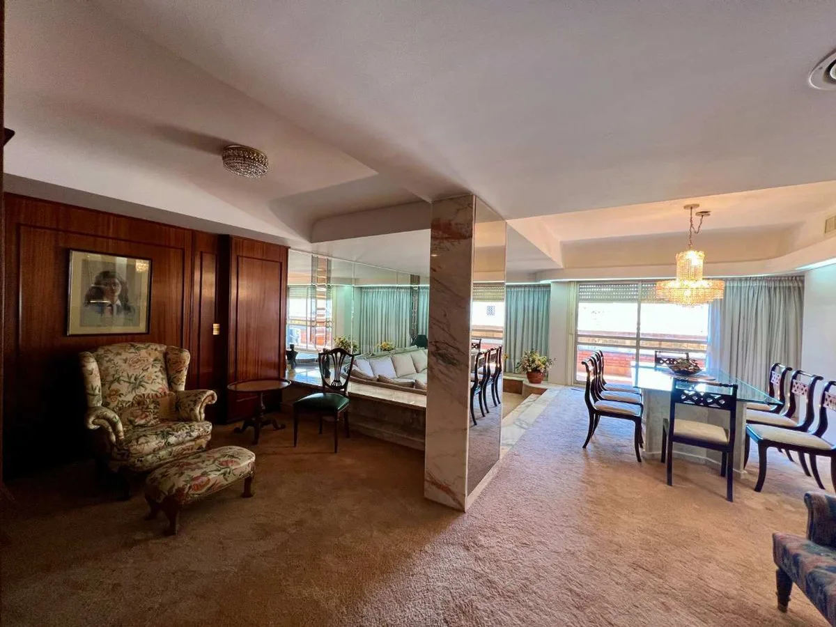 VENTA PISO EXCLUSIVO CENTRO. 4 DORM. APTO CREDITO foto 4