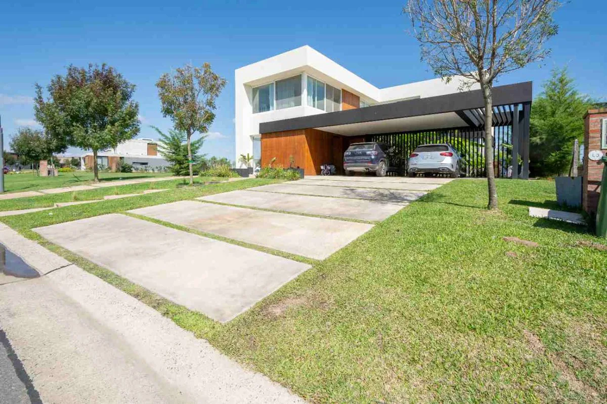 CASA A LA LAGUNA EN COSTAS - PUERTOS DEL LAGO foto 2