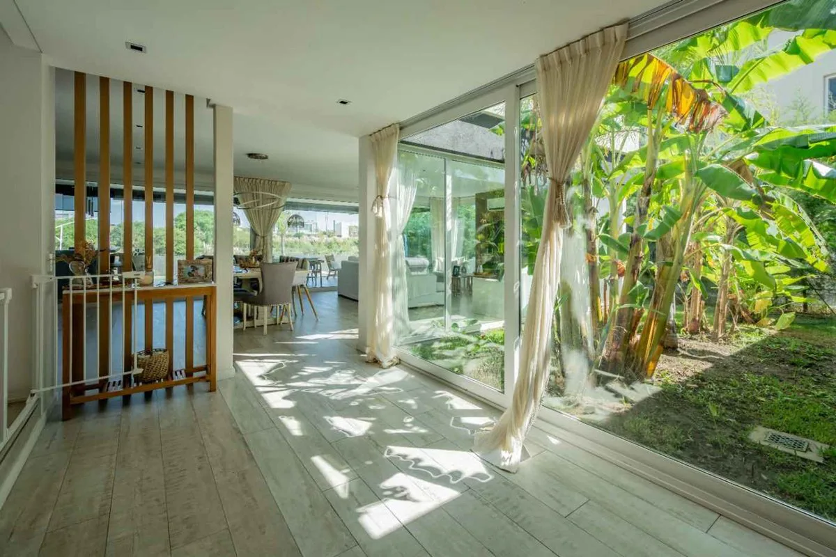 CASA A LA LAGUNA EN COSTAS - PUERTOS DEL LAGO foto 3