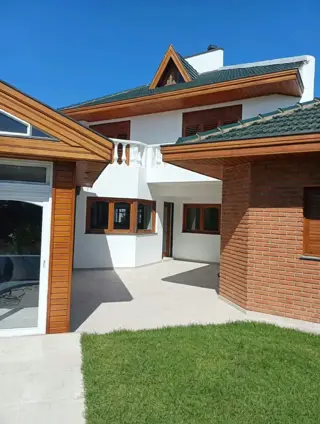 CASA 5 AMBIENTES ZONA WILDE foto 4