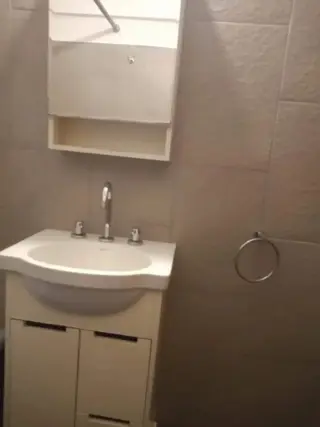 Excelente propiedad 2 ambientes. Óptimo emplazamiento. foto 2