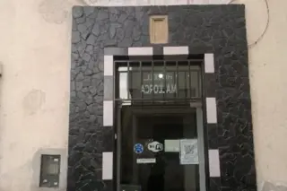 OPORTUNIDAD DE INVERSION VENTA HOTEL A METROS DE LA TERMINAL DE OMNIBUS!! foto 1