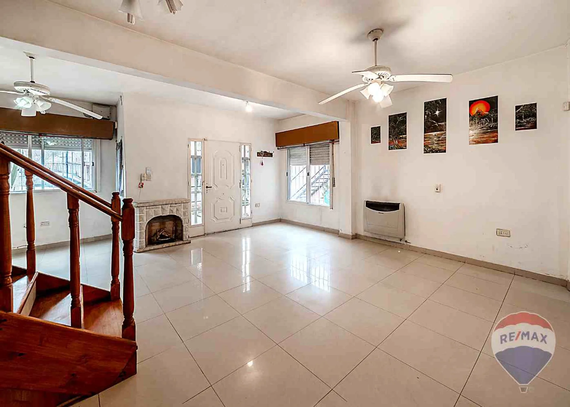 CASA EN VENTA 5 AMB + DEPTO BUEN ACCESO MORENO. foto 5