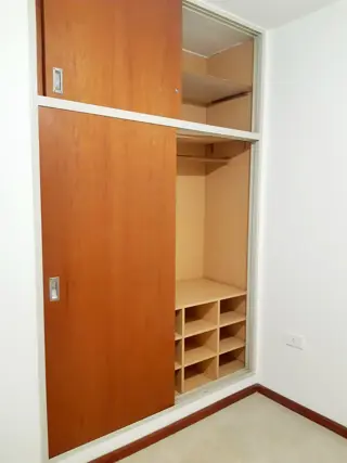 Departamento dos dormitorios. Centro. Balcón c/Asador. Equipado. foto 5