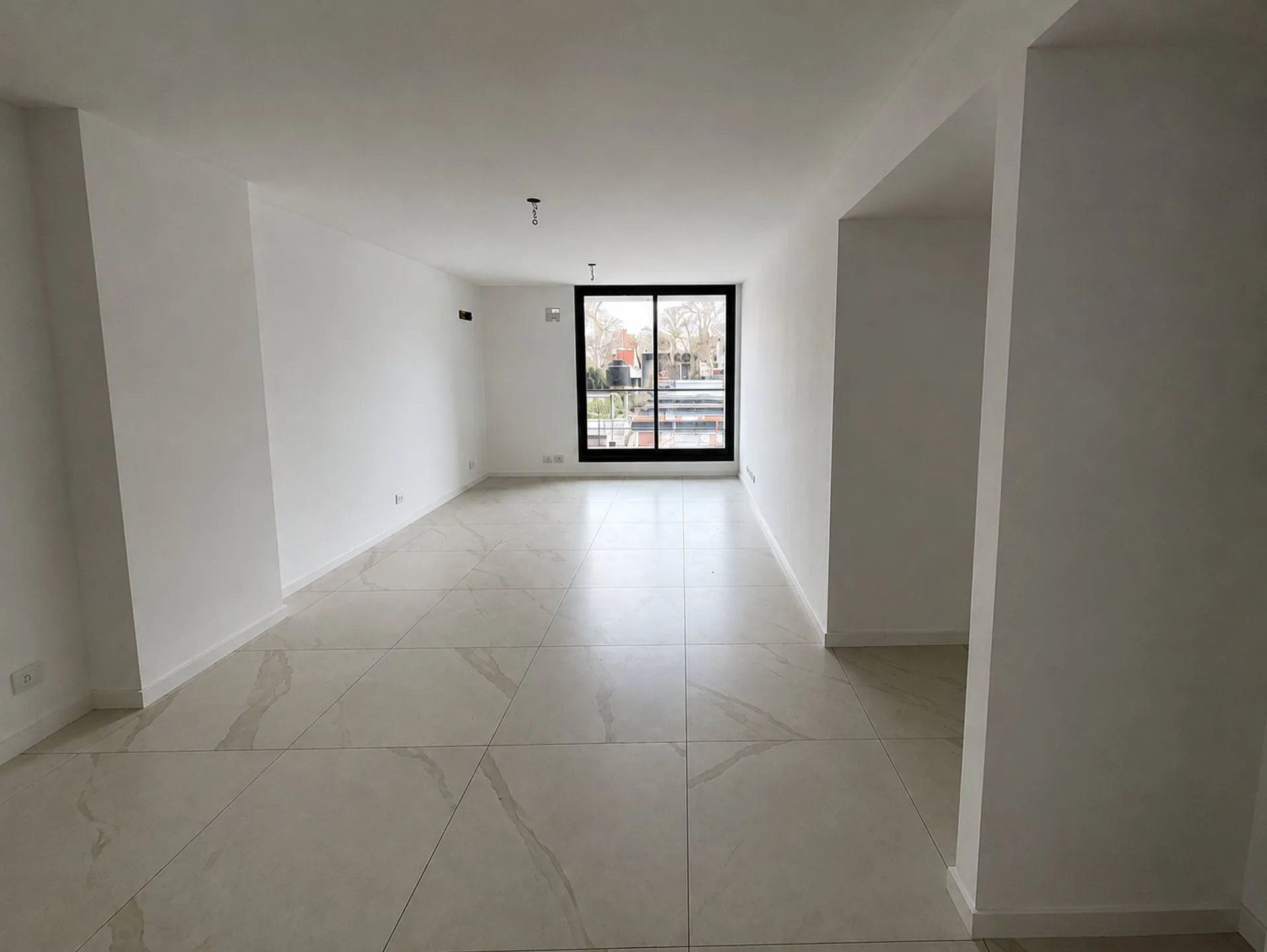Venta Monoambiente en venta en Av. Francia 1100 foto 5