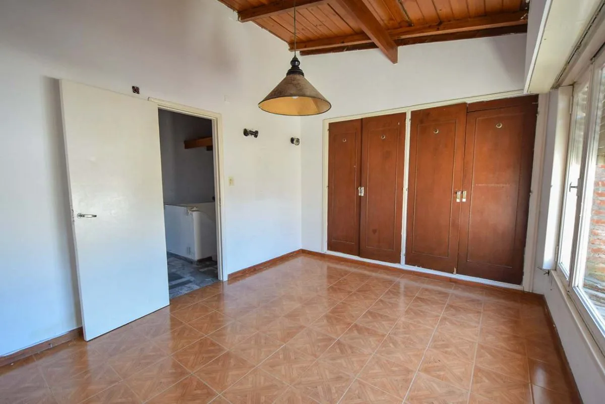 VENTA PH 3 AMBIENTES COCHERA  3 cdras CONSTITUCION foto 3