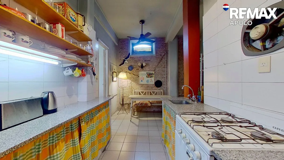 VENTA DEPARTAMENTO 4 AMBIENTES SAN TELMO foto 2