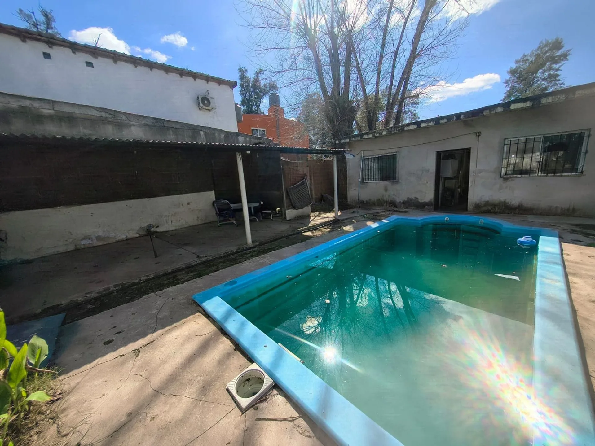 VENTA CASA 4 AMB PILAR CON PILETA foto 3