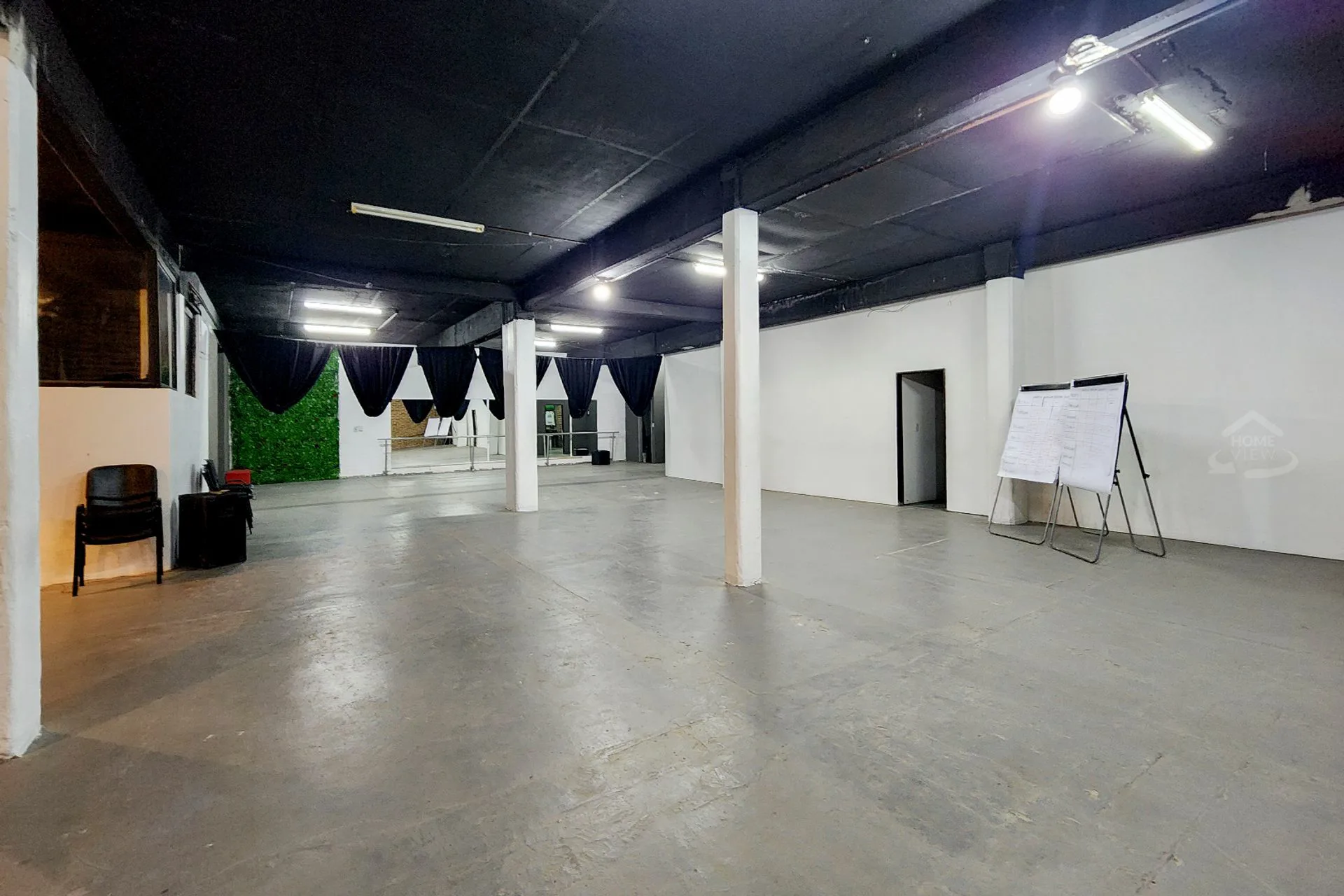 ALQUILER SUBSUELO + VIVIENDA IDEAL VS USOS COMERC foto 5