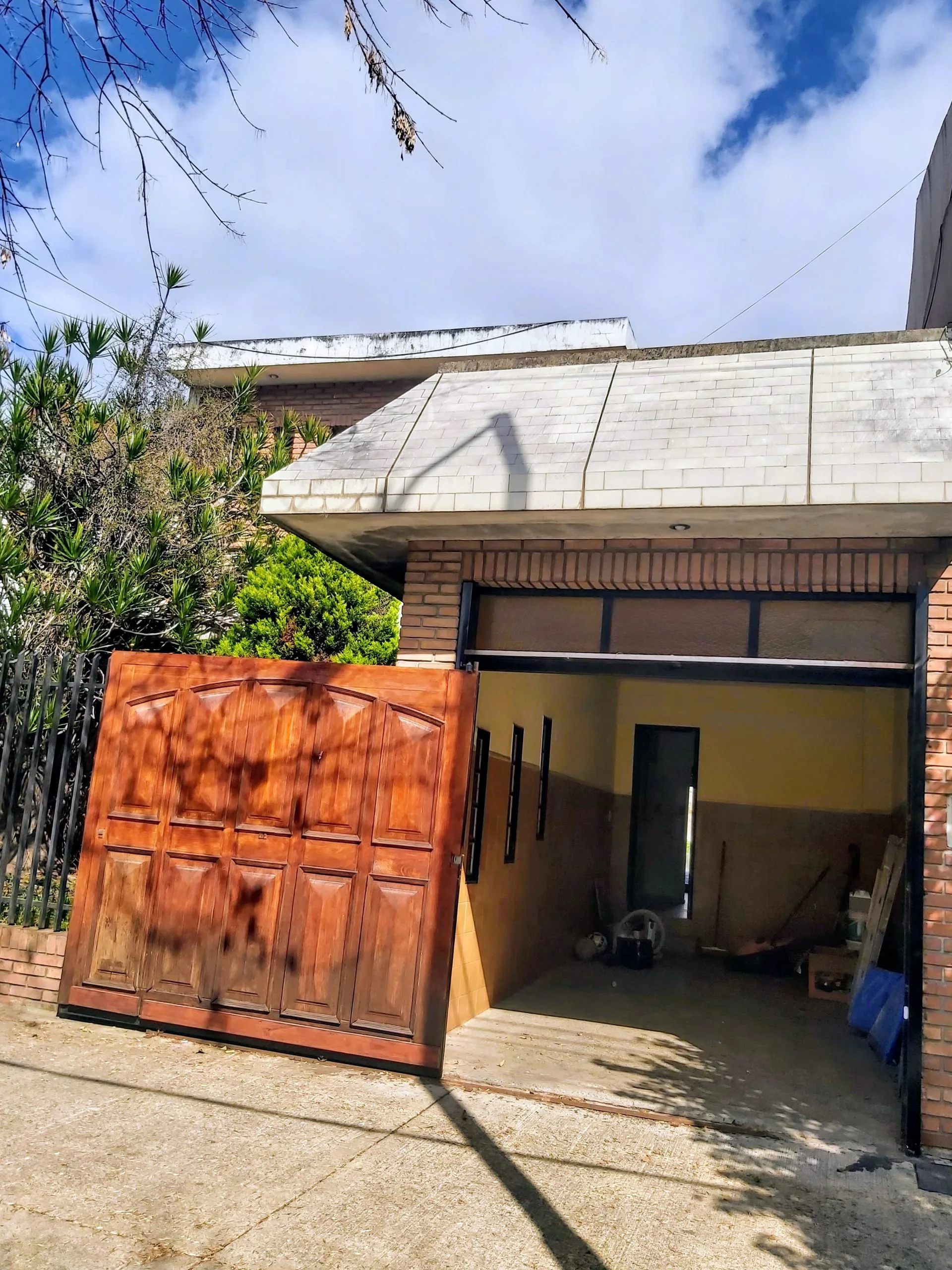 CASA EN VENTA 4 AMB CON PARQUE, VILLA LUGANO foto 2
