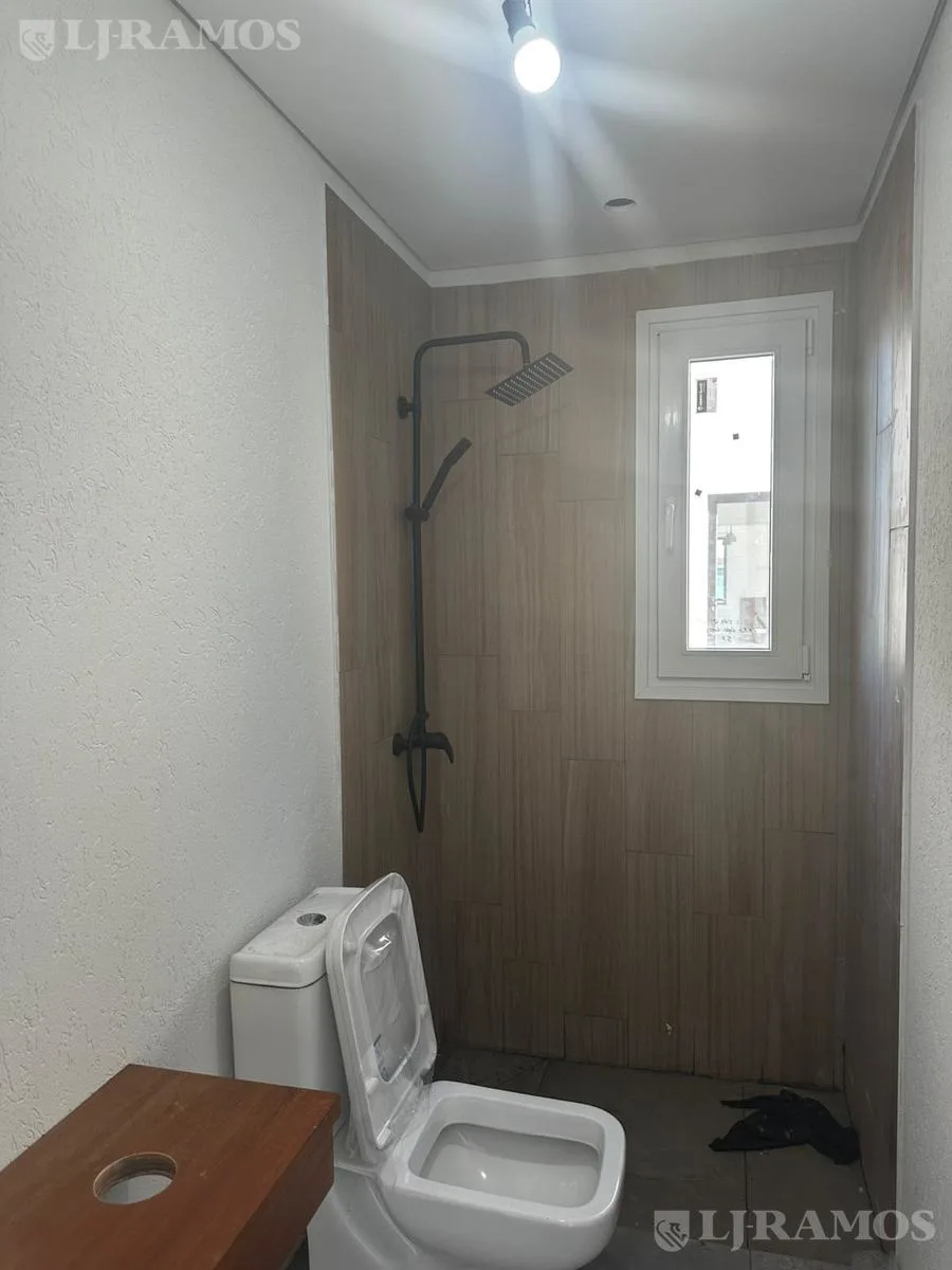 Impecable casa a estrenar el Riberas Lote Interno PG NORTE foto 4