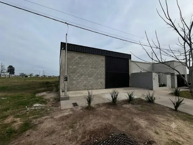 VENTA DE GALPON A ESTRENAR/DEPOSITO/COMERCIAL