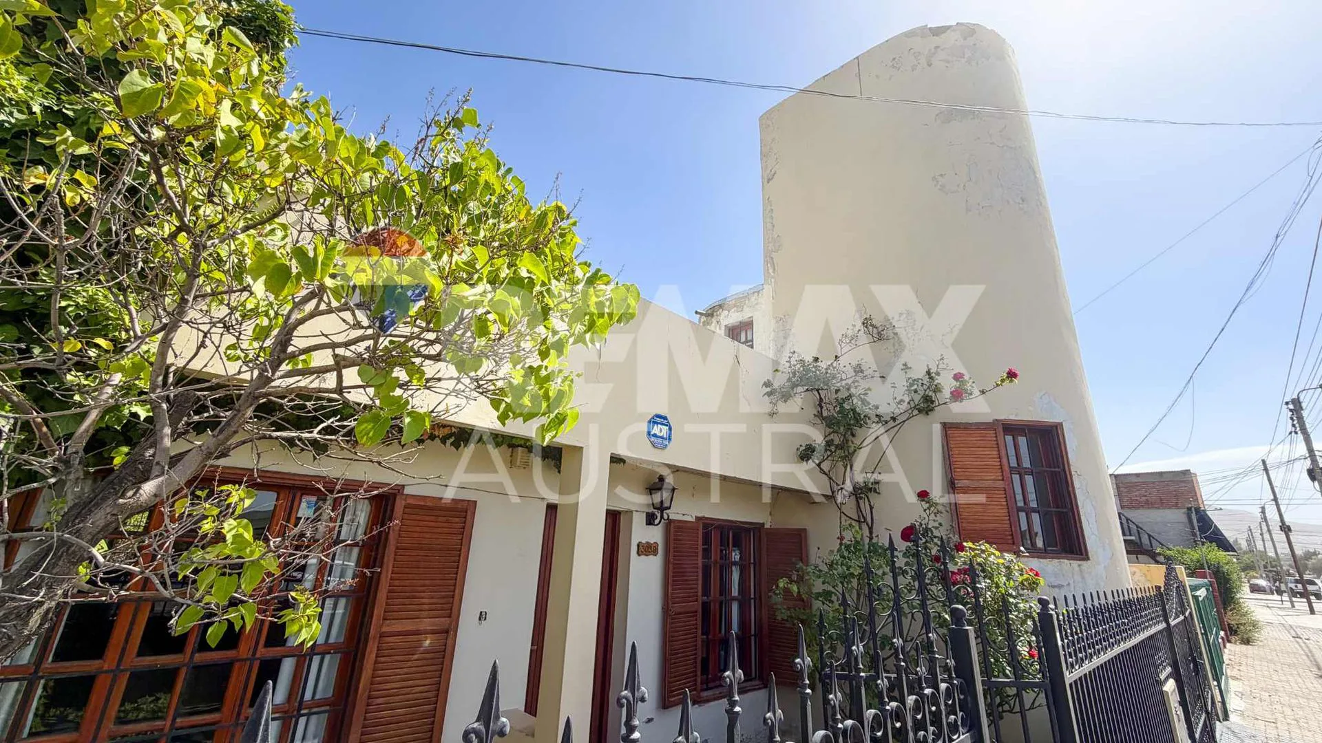 CASA EN BARRIO JUAN XXIII- COMODORO RIVADAVIA foto 3