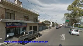 V582 Haedo Venta con Renta Local a la calle frente al Instituto de Haedo foto 1
