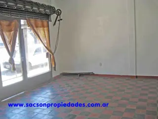 V582 Haedo Venta con Renta Local a la calle frente al Instituto de Haedo foto 5