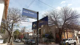 ALQUILER LOCAL COMERCIAL ABERDI CALLE CHACO ESQUINA DEAN FUNES foto 3