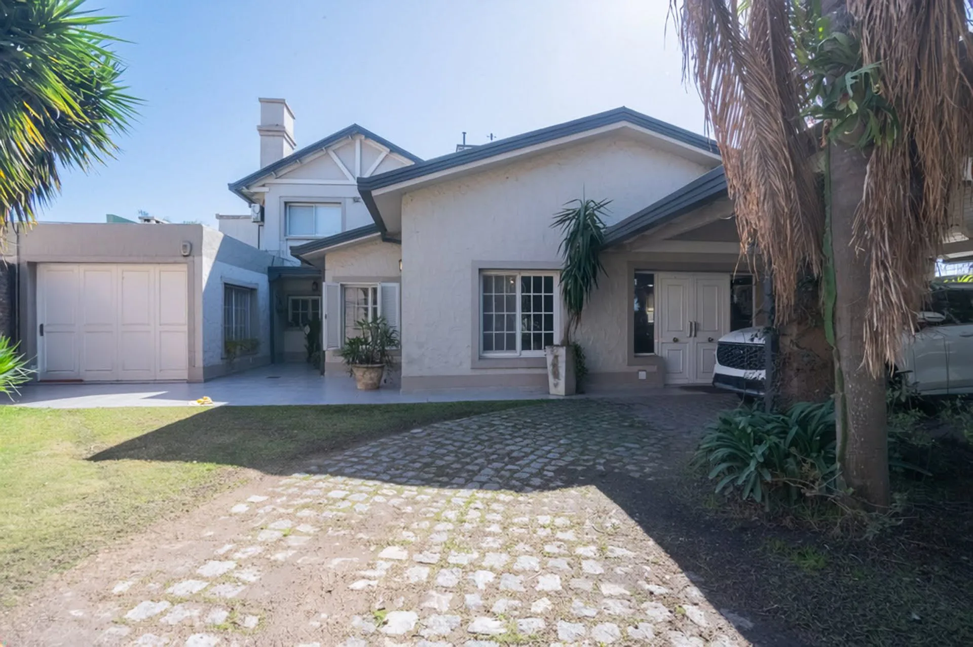 VENTA CASA DE CATEGORÍA EN SANTO TOMÉ foto 5