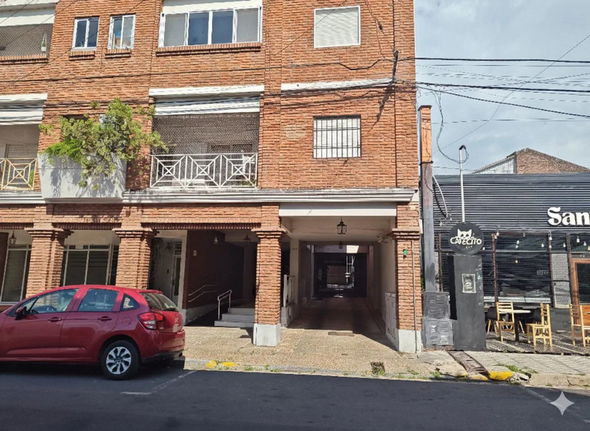 COCHERA EN VENTA EN EL CENTRO DE SANTA FE foto 2