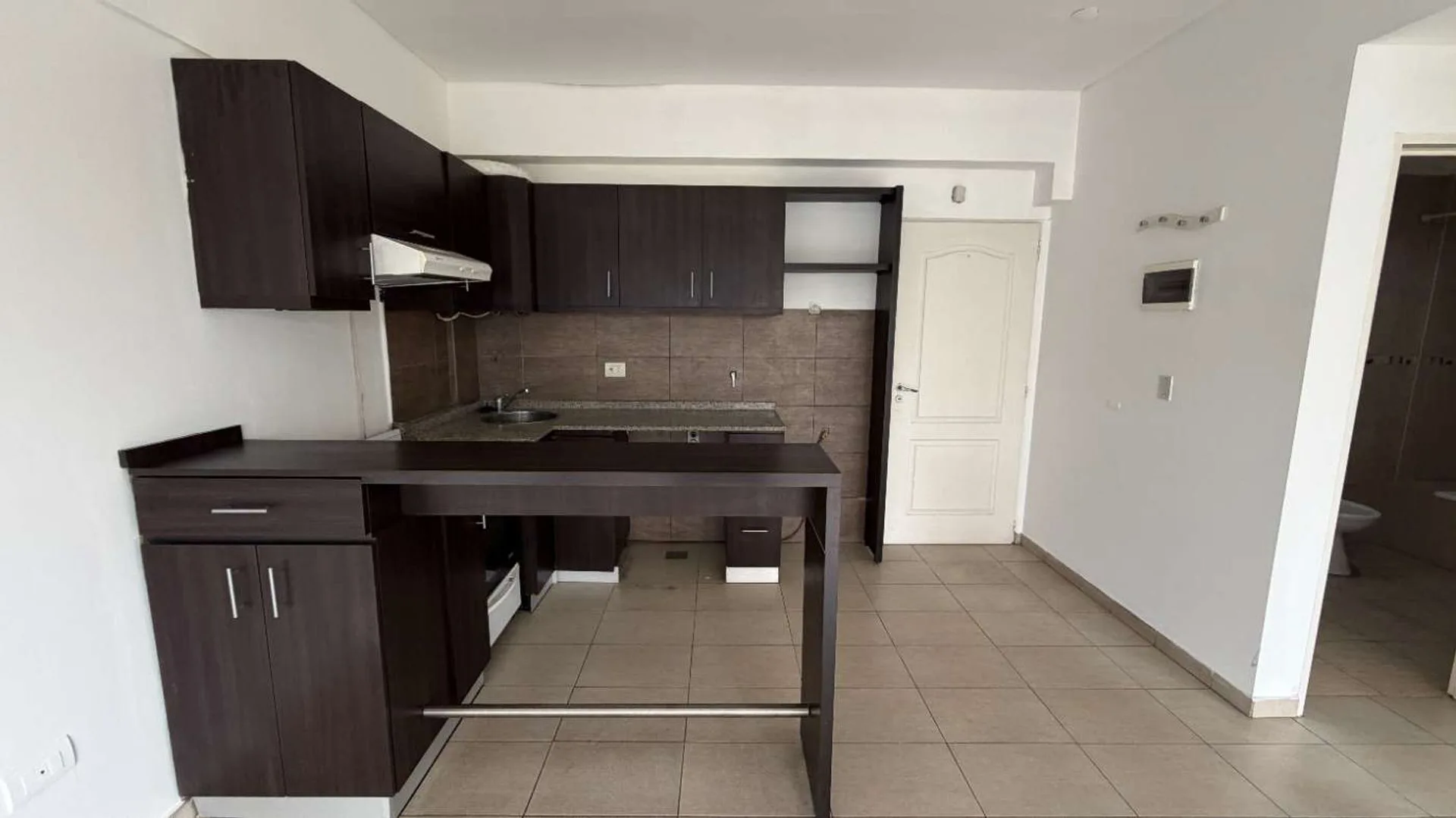 Venta Depto 2 amb con balcon en Martin Coronado foto 4