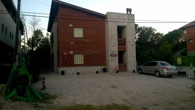 Valeria del Mar Departamentos a 50 metros de la playa y 5 cuadras del centro de Valeria del Mar para 4 personas por semana ropa blanca incluida se a