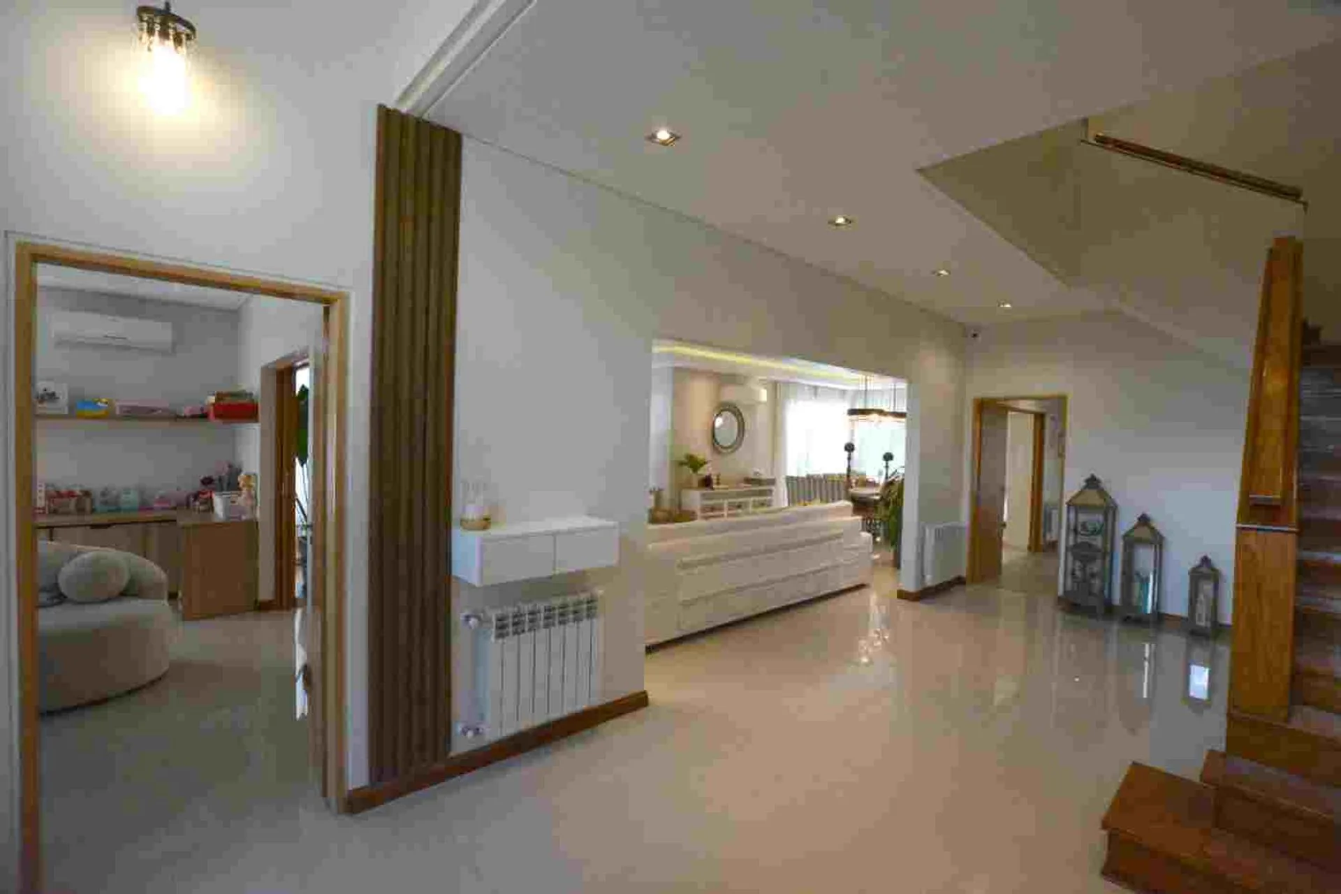 VENTA CASA 8 AMBIENTES VALVEDEZ BARRIO PRIVADO foto 4