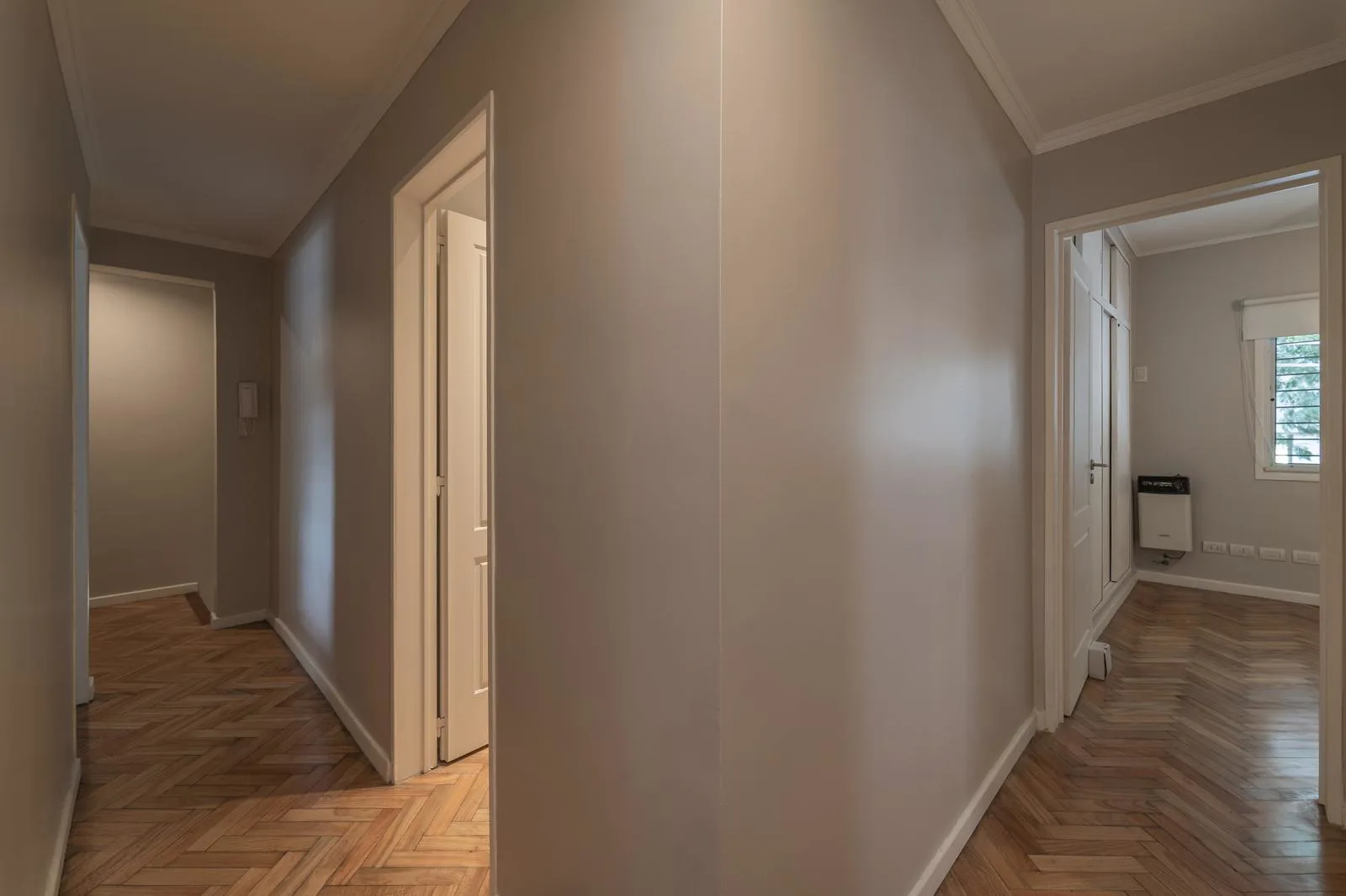 Casa 6 ambientes en venta - Tronador 3400, Saavedra foto 3