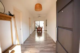 VENTA Casa 3 ambientes con Garage, Patio y Terraza foto 2