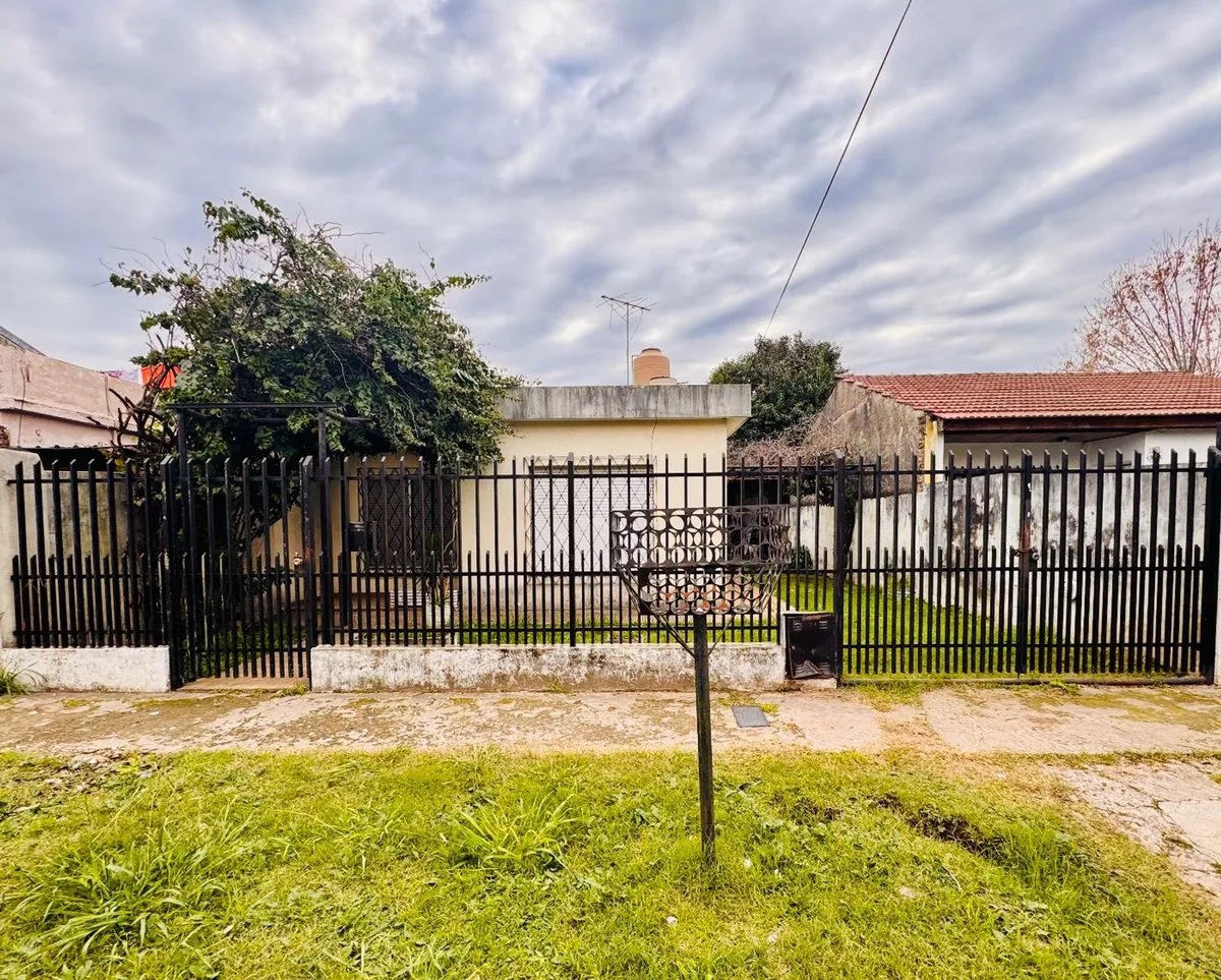 Venta Casa 4 Amb Coch Jardin caseros Hurlingham