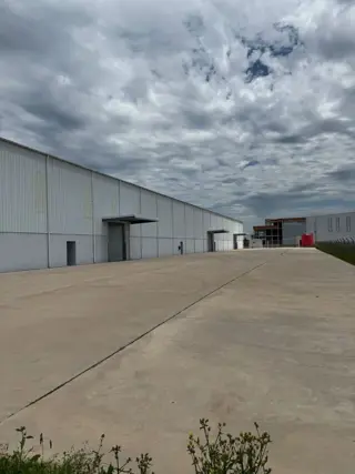 Nave Industrial 3970 M2 Cub. C/ Playa De Maniobras De 5500 M2, A Mts DeAu. Ezeiza Cañuelas, Carlos Spegazzini. foto 4