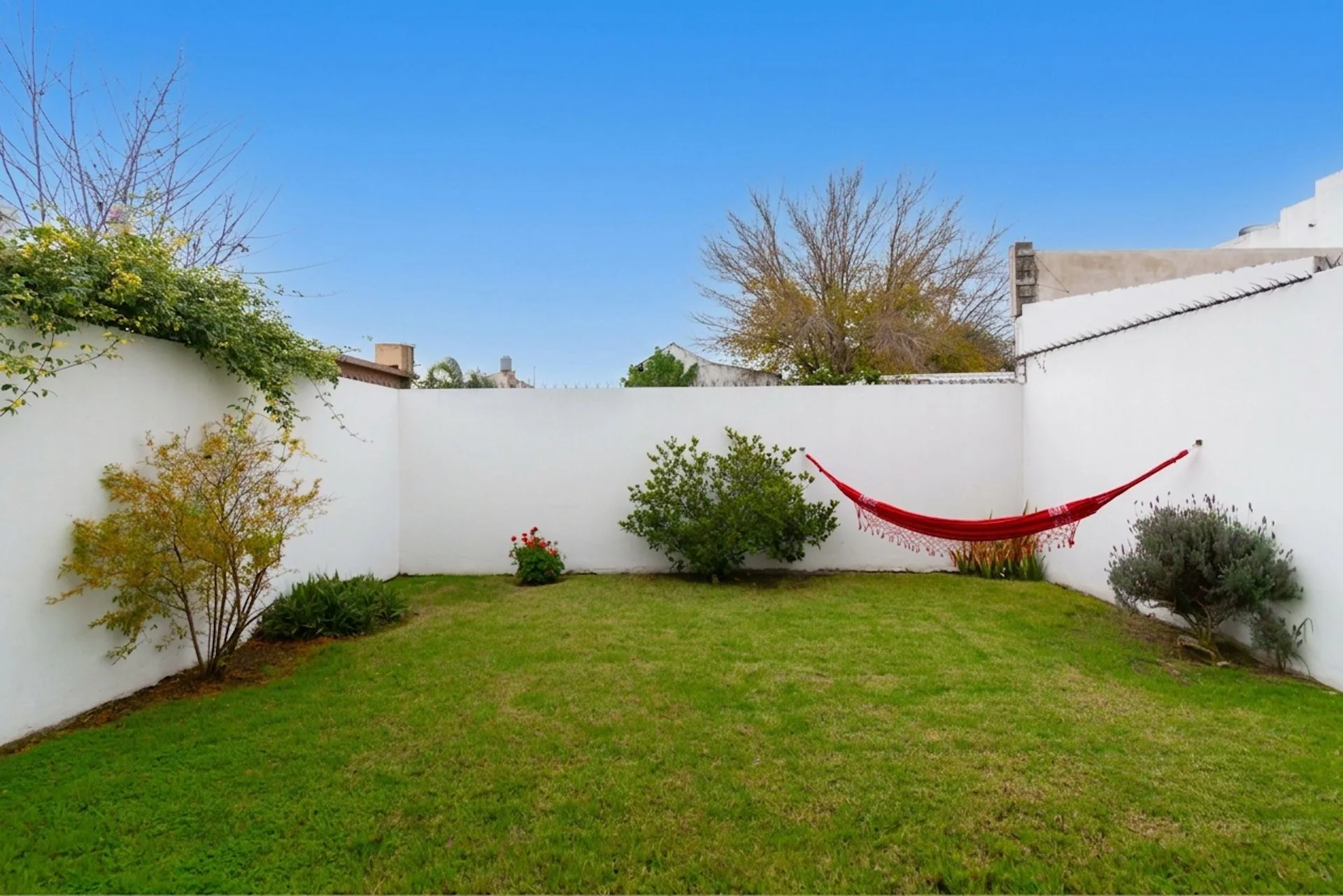VENTA DEPARTAMENTO 2 AMBIENTES MORÓN CON JARDÍN foto 5