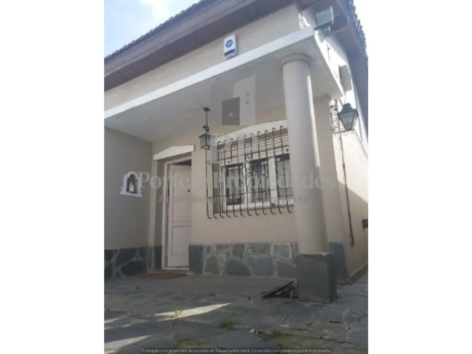 PH DE 4 AMBIENTES CON FONDO LIBRE Y COCHERA