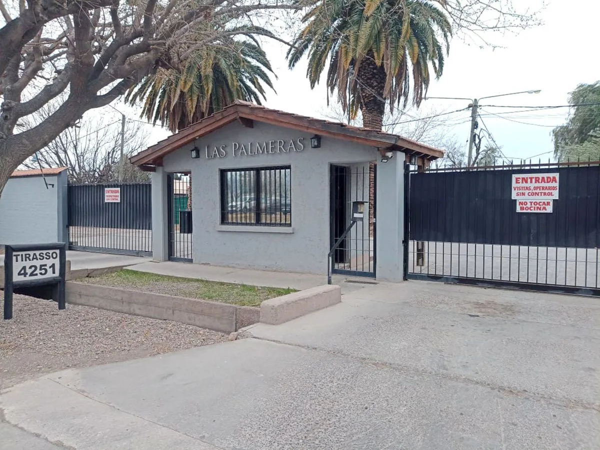 VENTA CASA BARRIO PRIVADO GUAYMALLEN foto 3
