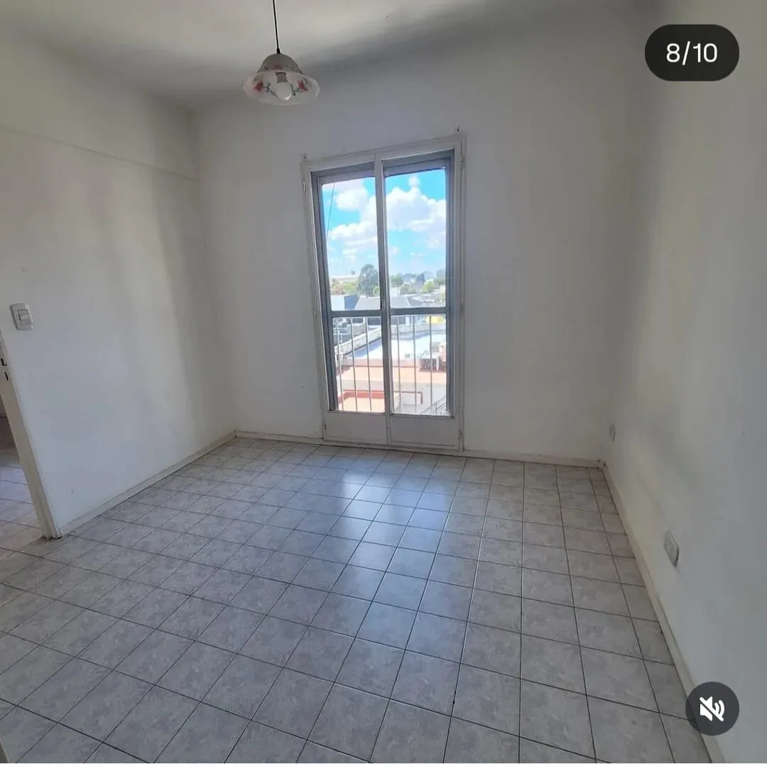VENDO DEPARTAMENTO 2 AMB MORON ESTACION foto 5
